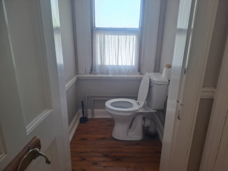 5 Bedroom Property for Sale in Kroonstad Central Free State